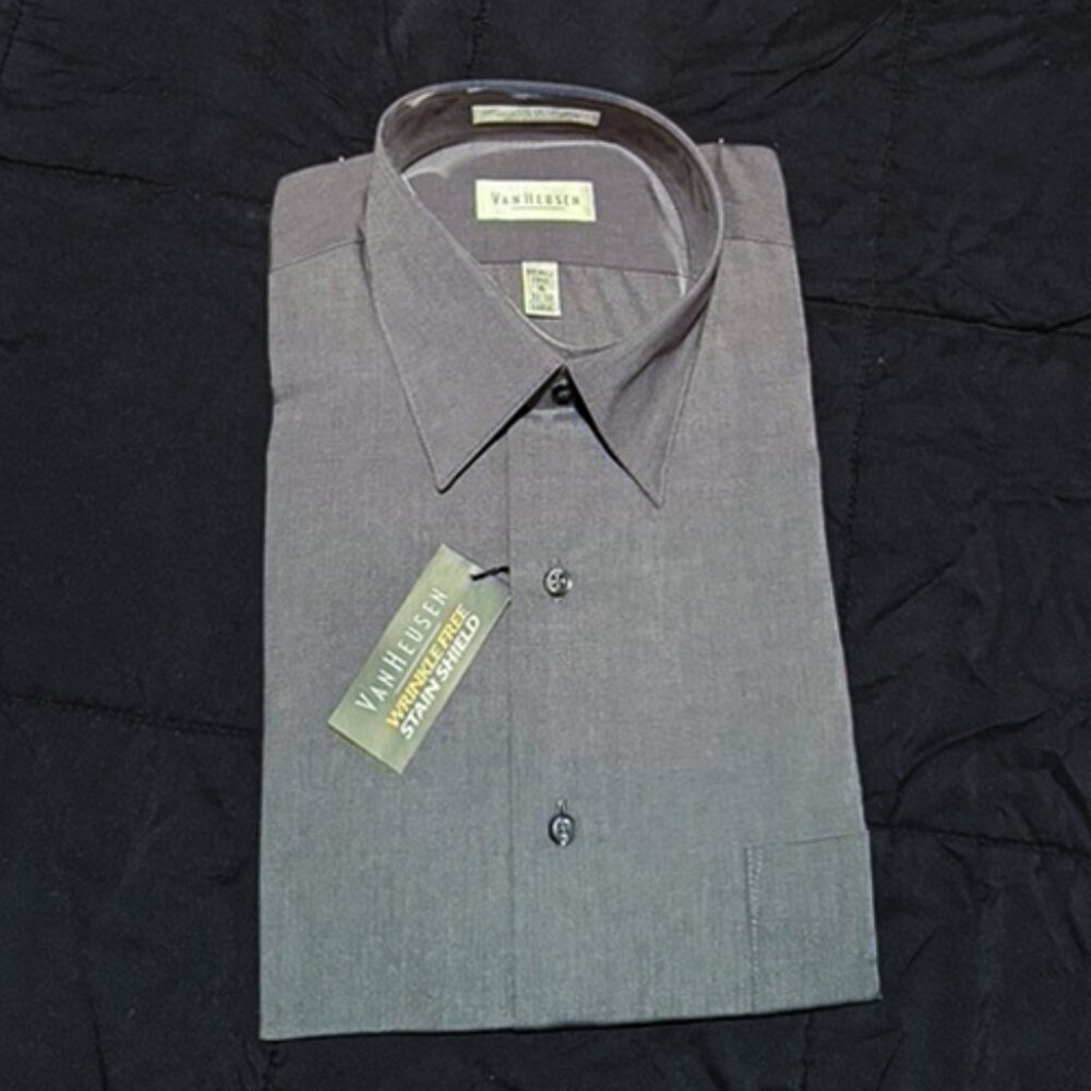 Van Heusen Men's Dress Shirt